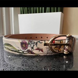 Gucci brand new leather belt